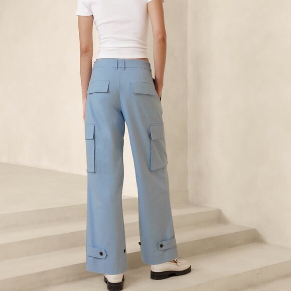 Banana Republic Stretch Twill Straight Cargo Pants - Picture 2 of 11